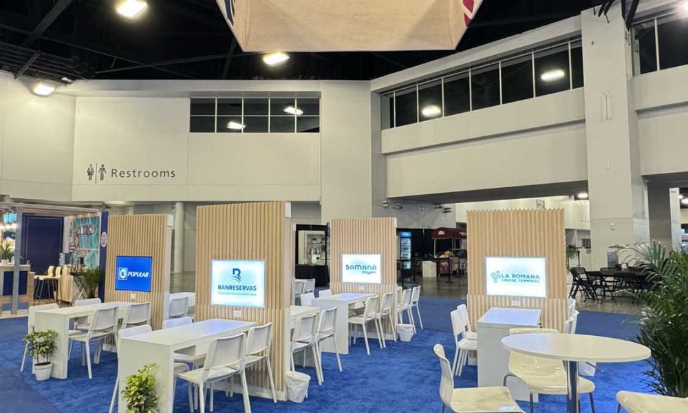 Dominican Republic stand Seatrade 2025 15