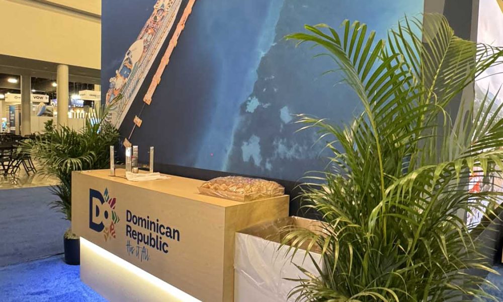 Dominican Republic stand Seatrade 2025 17